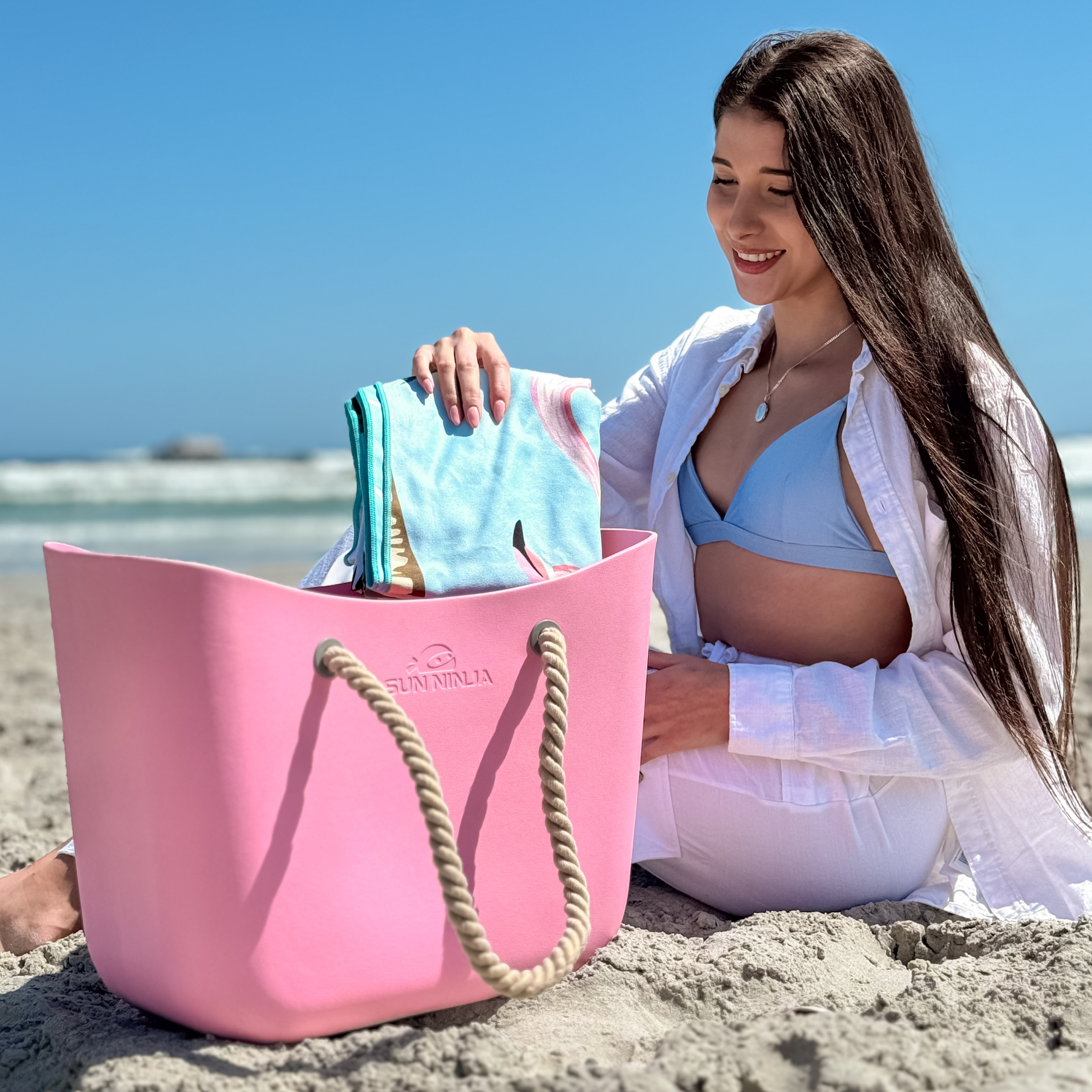 Rubber Beach Tote V3 image 3